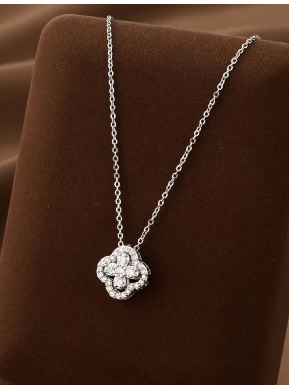 Silver Tone Clover Sweet Alhambra Flower pendant necklace New NWT